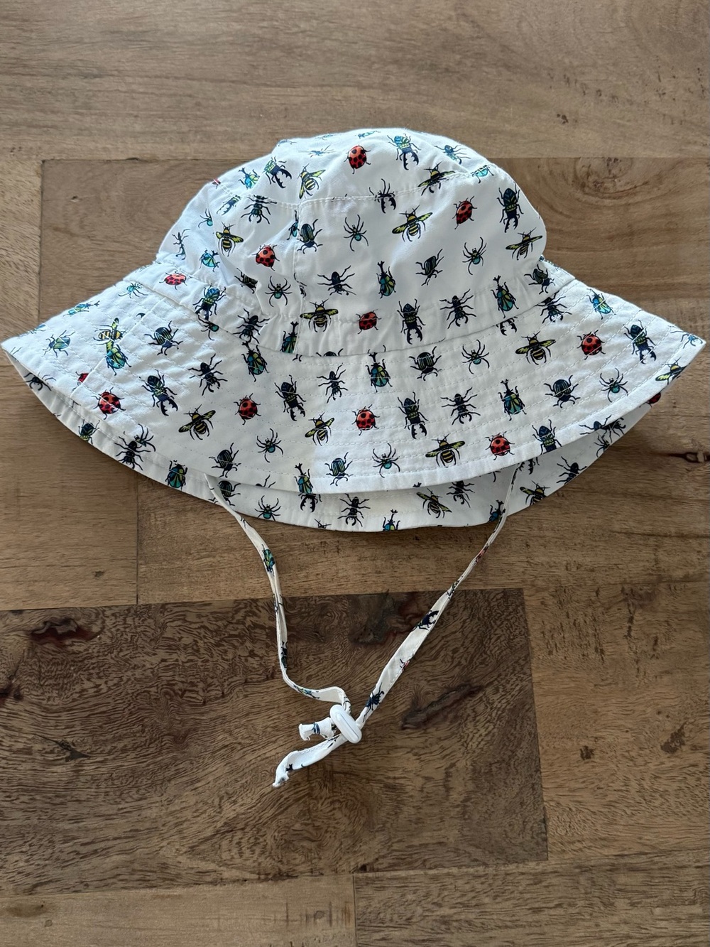 Jan & JulesKids White Bug-Print Sun Hat Chin Tie sz medium
